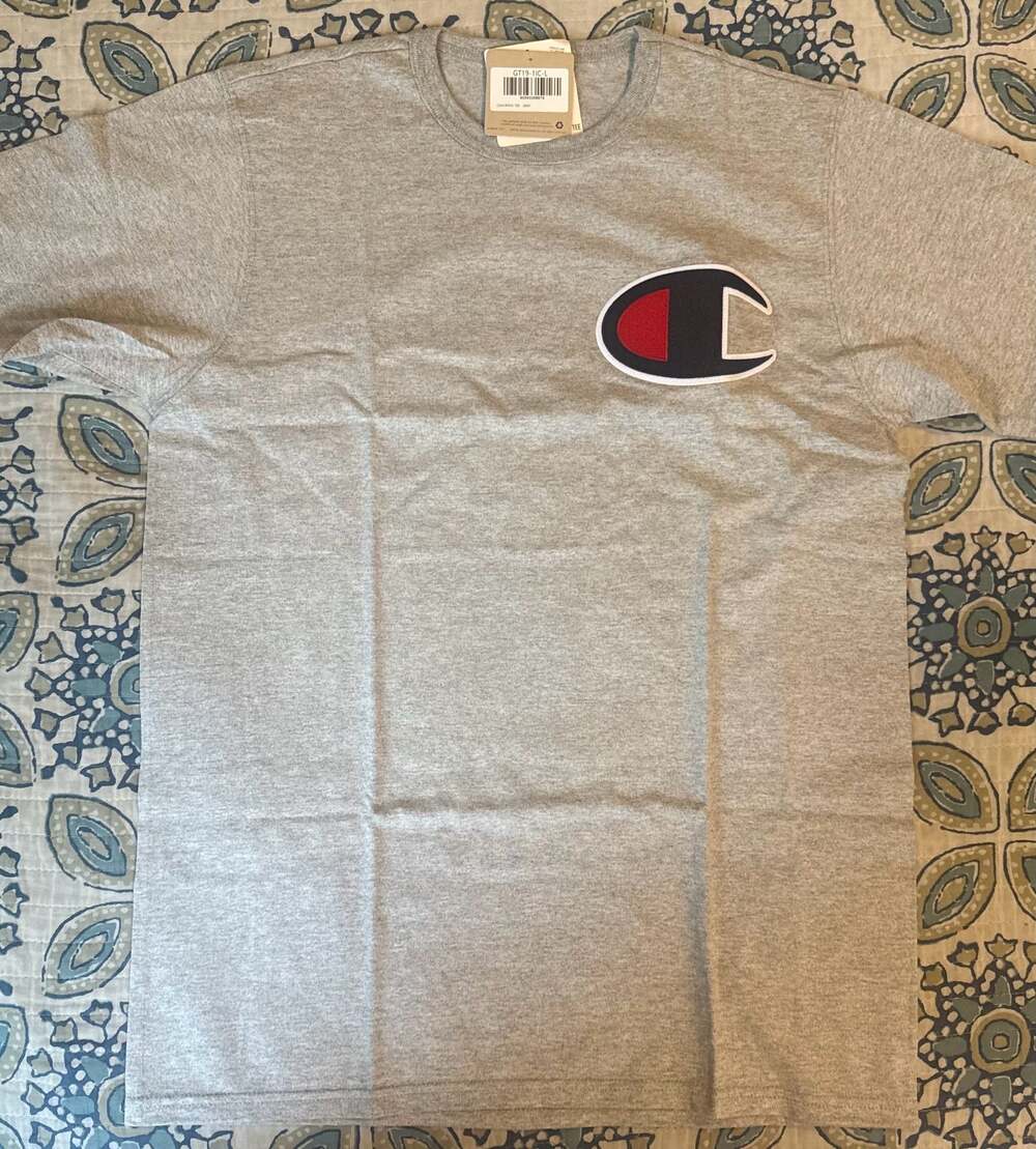 Champion Men's Heritage Tee Big C Patch Logo Gray T-Shirt